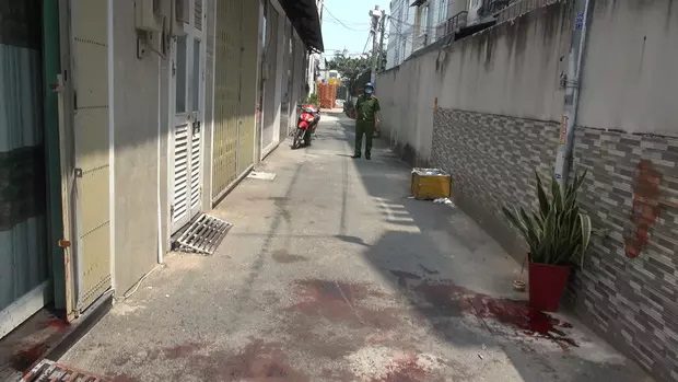 cô gái 17 tuổi bị người yêu cắt cổ 3
