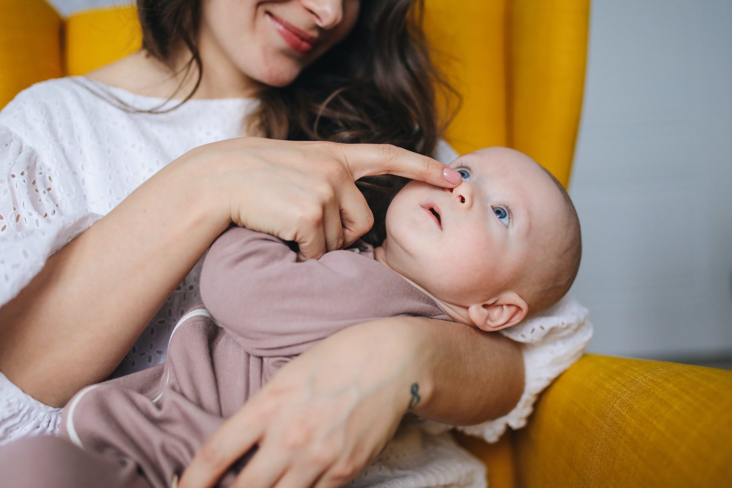 Ly hôn khi con mới 24 tháng tuổi 1 nuoi con scaled