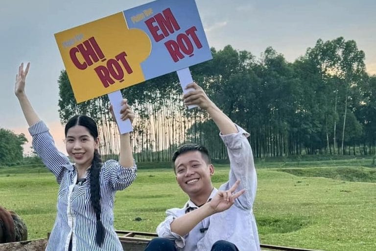 QUANG LINH VA HANG DU MUC BI BAT VI TOI GI