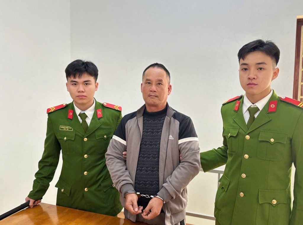 Khởi tố, bắt tạm giam Đoàn Văn Sáng về tội “Giết người”