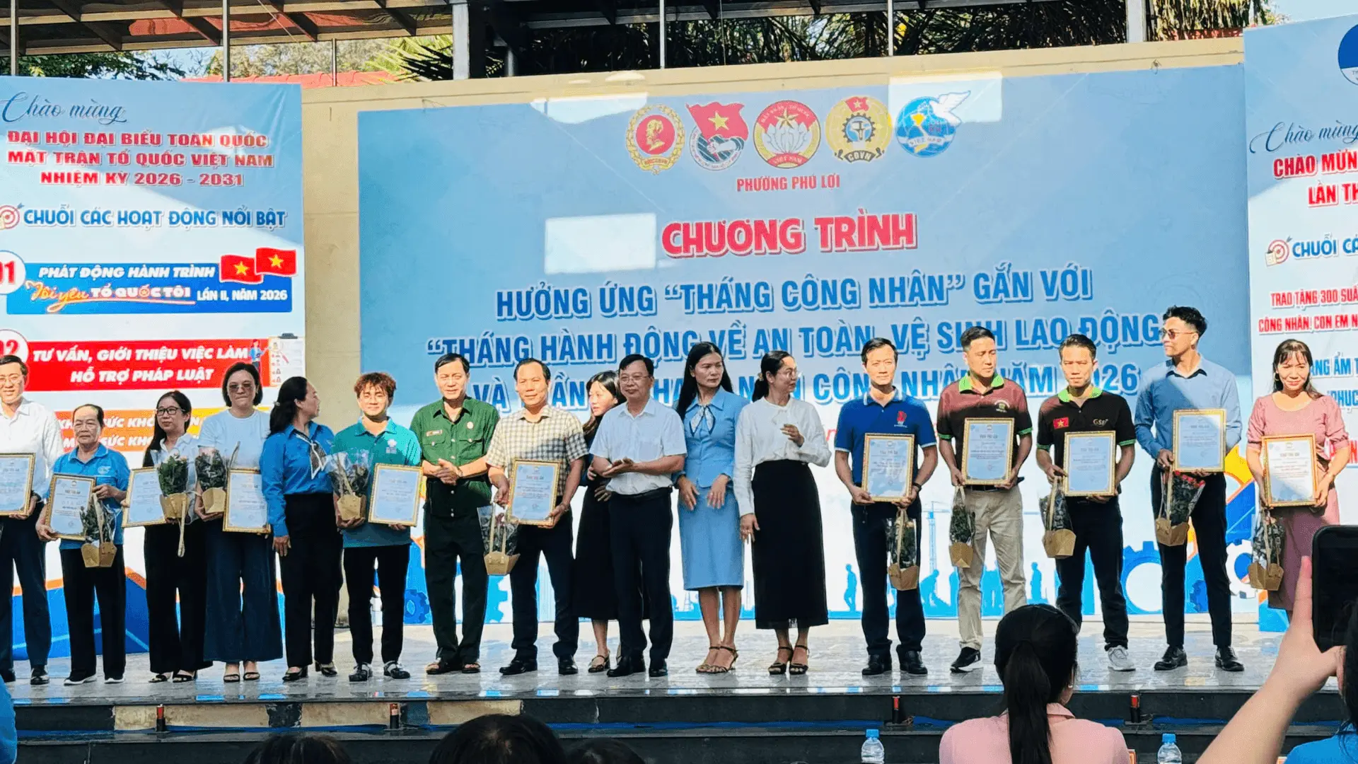 [Sự Kiện] Hãng Luật Bigboss Law Đồng Hành Tư Vấn Pháp Luật Miễn Phí Tại Chương Trình “Tháng Công Nhân” Phường Phú Lợi